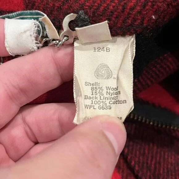 VINTAGE L.L BEAN PLAID RED FIELD JACKET - Picture 14 of 14